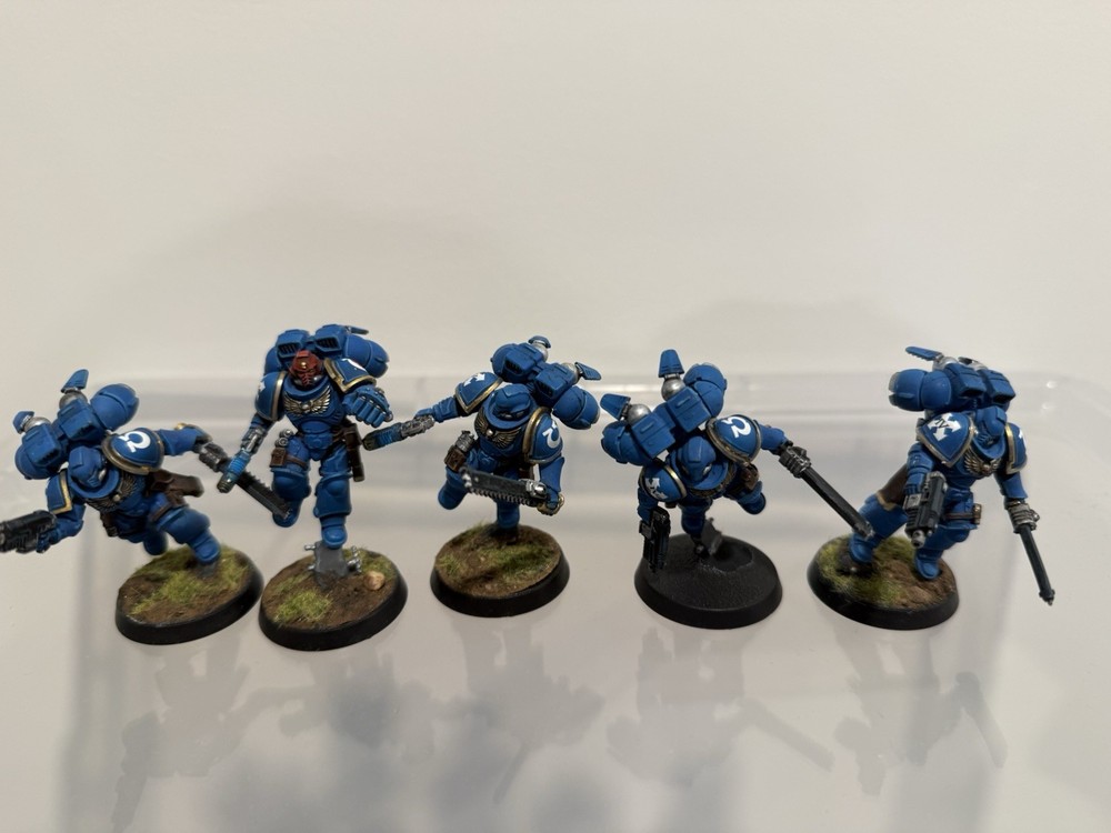 Warhammer 40k: Space Marines: Jump Pack Intercessors Squad - Ultramarines