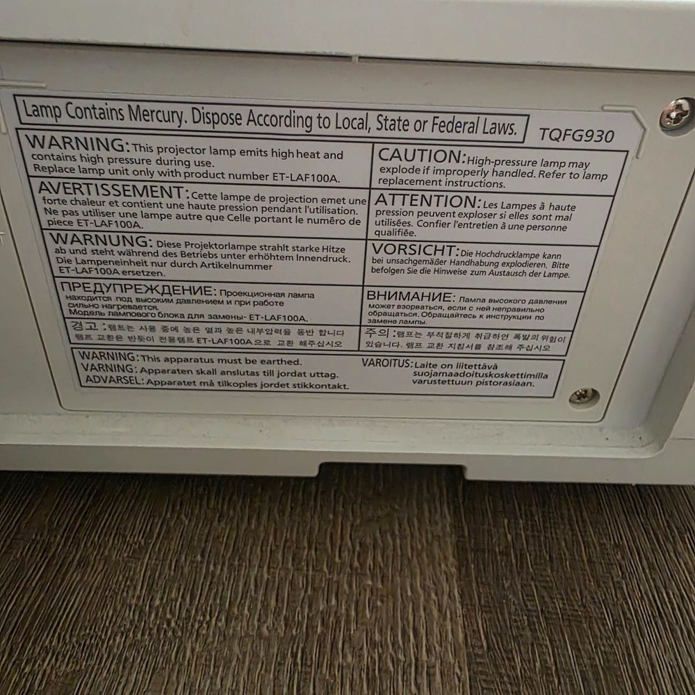Panasonic PT-FX400U LCD Projector HDMI DVI VGA Tested Working