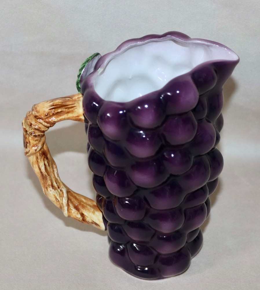 Lefton Grape Cluster Handled Pitcher #641 Red Foil Sticker 1953 - 1971