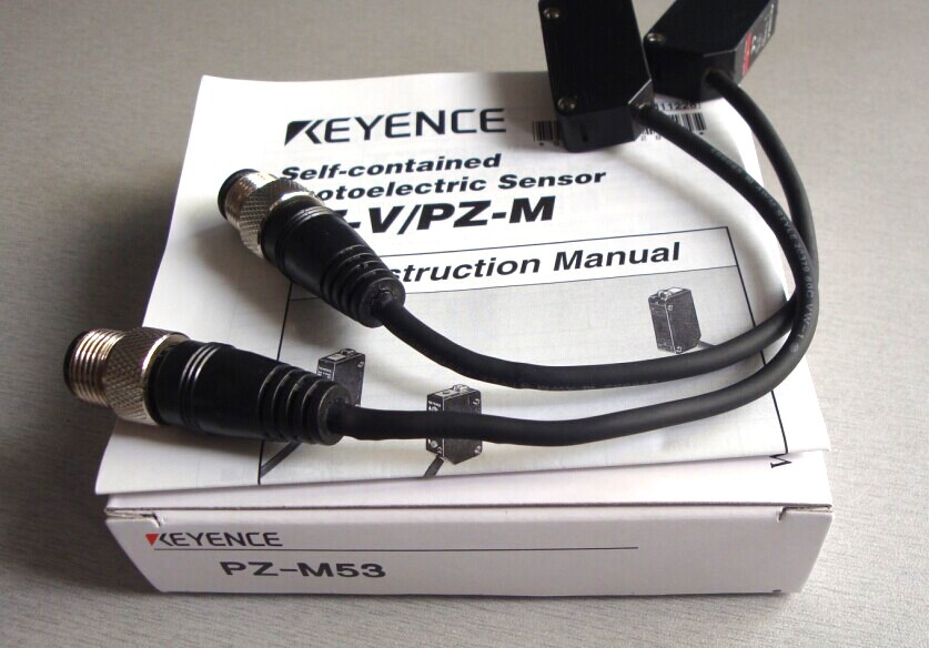 KEYENCE PZ-M53 Photoelectric Sensor New