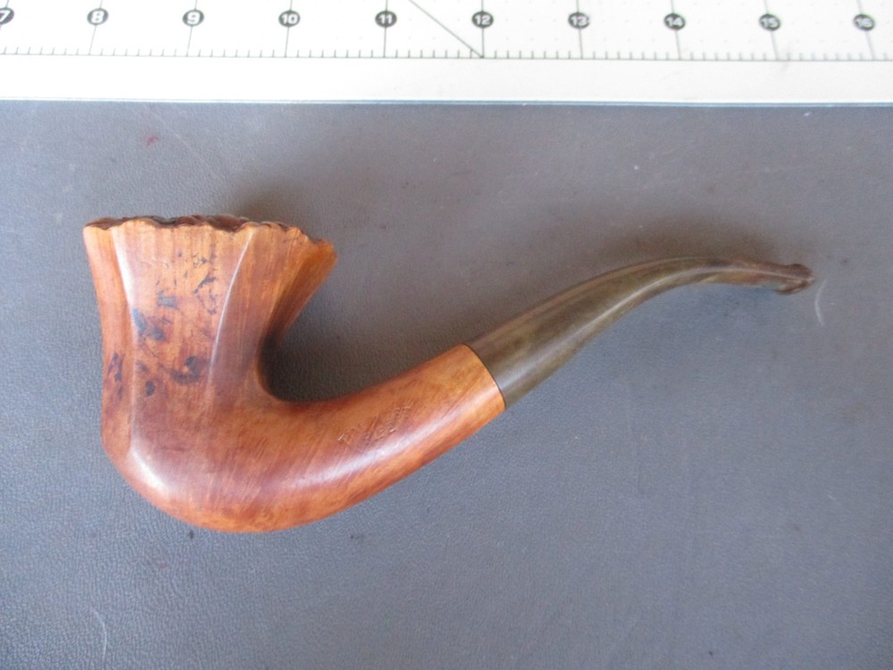 S1: Vtg TIM WEST PIPE, Pipe