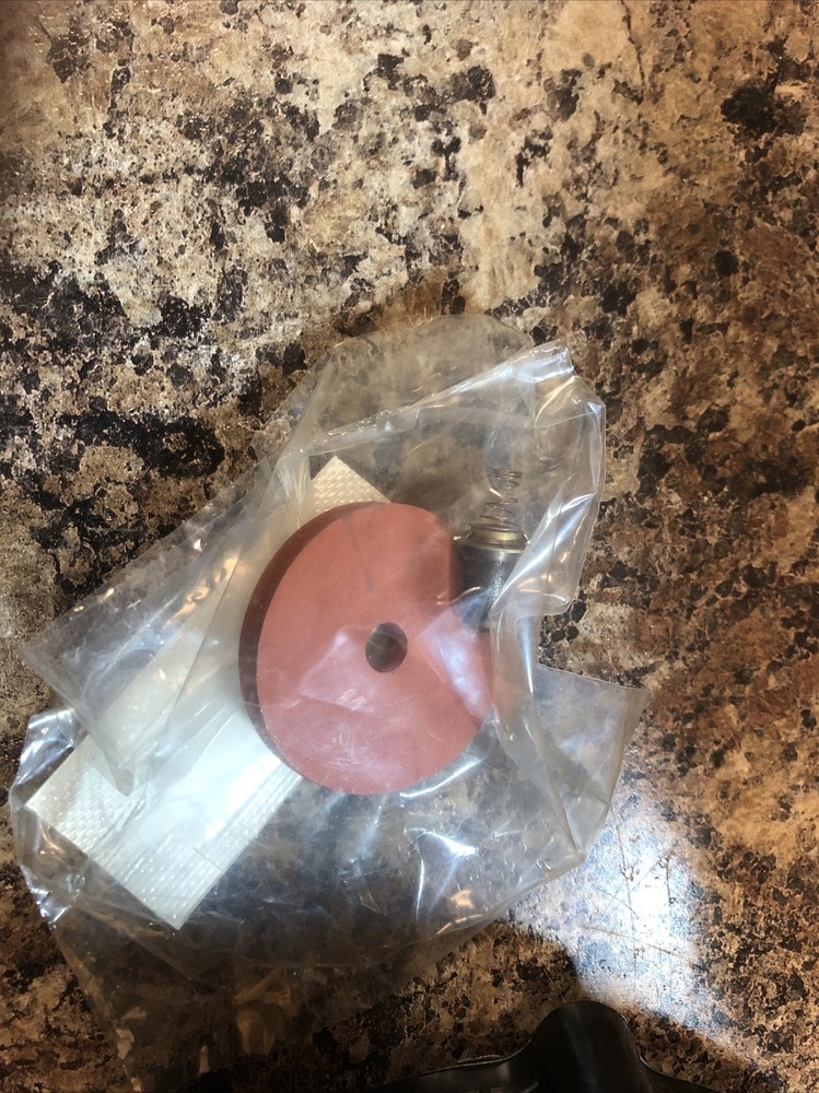NOS Napa RR203 Distributor Cap Part
