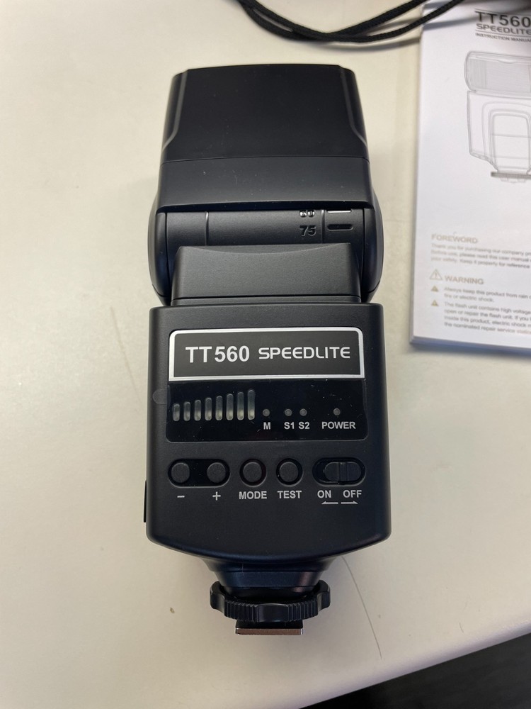 Neewer TT560 Flash Speedlite with Shoe Mount