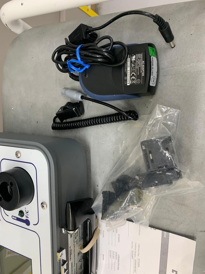 Kendall Genius 2 Thermometer Checker calibrator Tester Probe- Immaculate