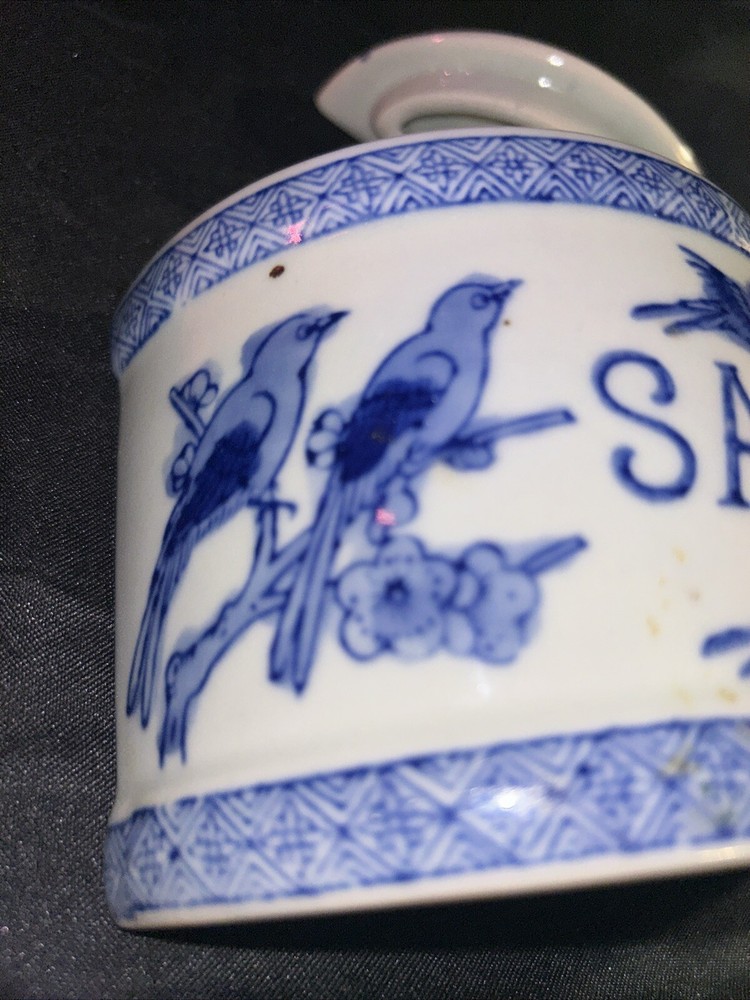 Victoria Ironstone Salt Cellar Hanging Box