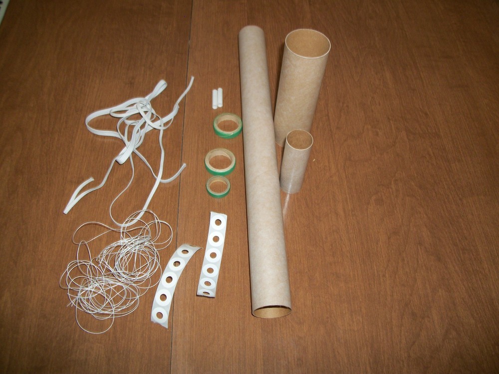 ESTES "SCRAMBLER:2" FLYING MODEL ROCKET