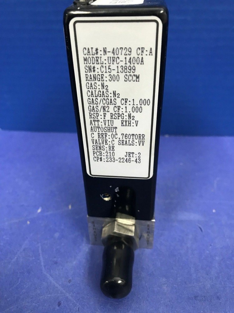 Unit UFC-1400A Mass Flow Controller MFC, N2, 300 SCCM, Used
