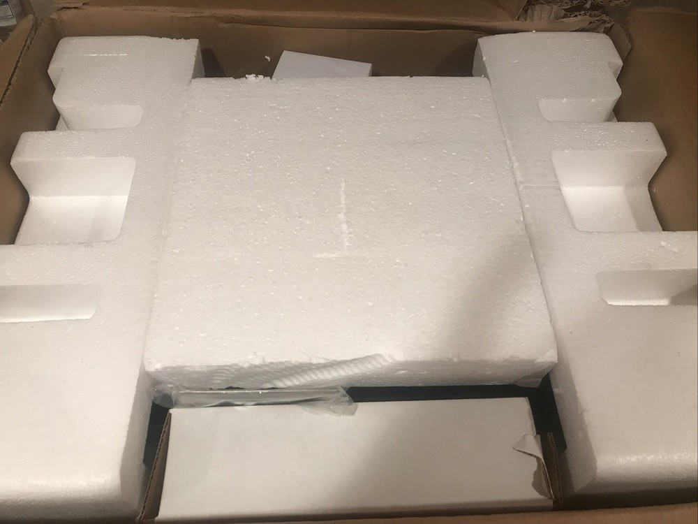 Ohaus ES200L Bench Scale New Open Box