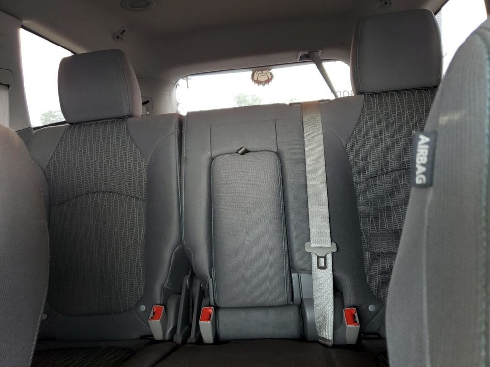 TRAVERSE 2017 Glove Box 4735362