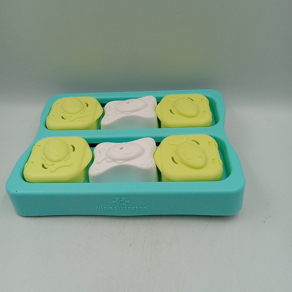 Kitty Cube Interactive Cat Treat Puzzle, Blue..... ....................127
