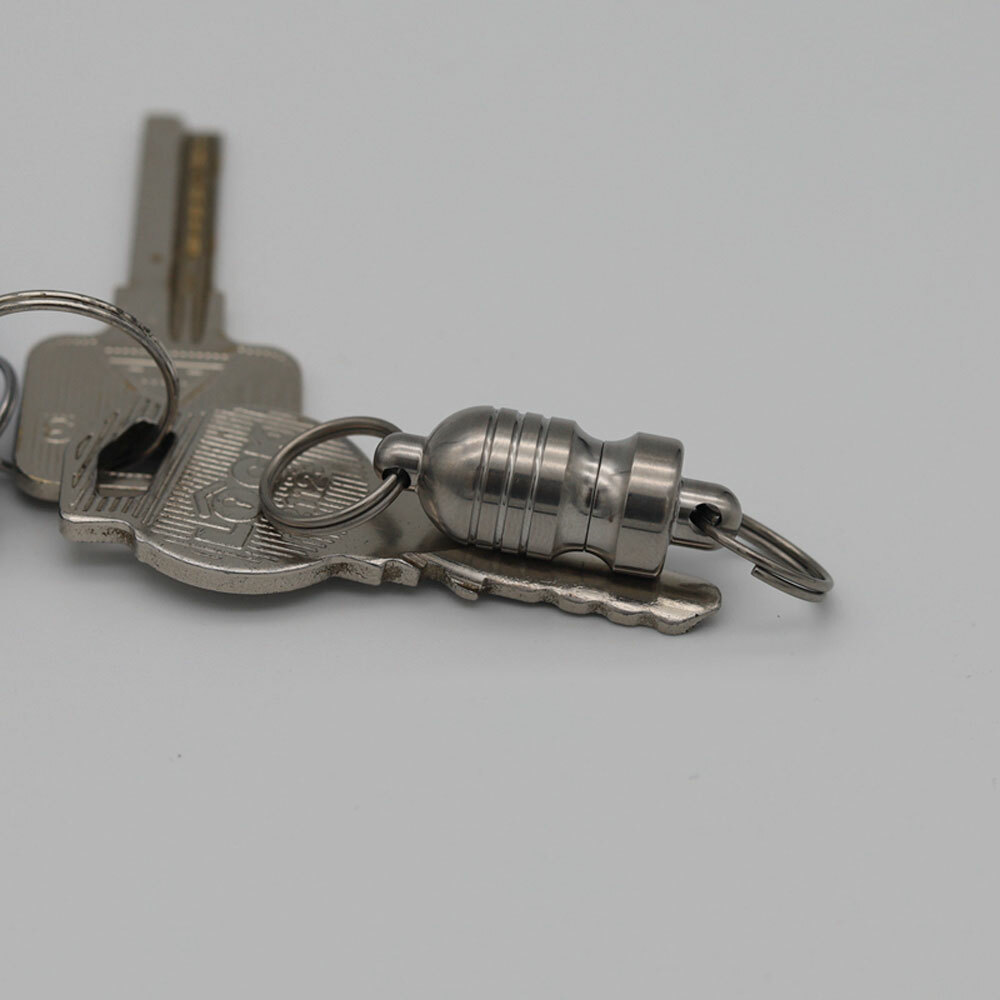 EDC Titanium Quick Buckle Quick Detach Carabiner Keychain Tools Pendant Magnet