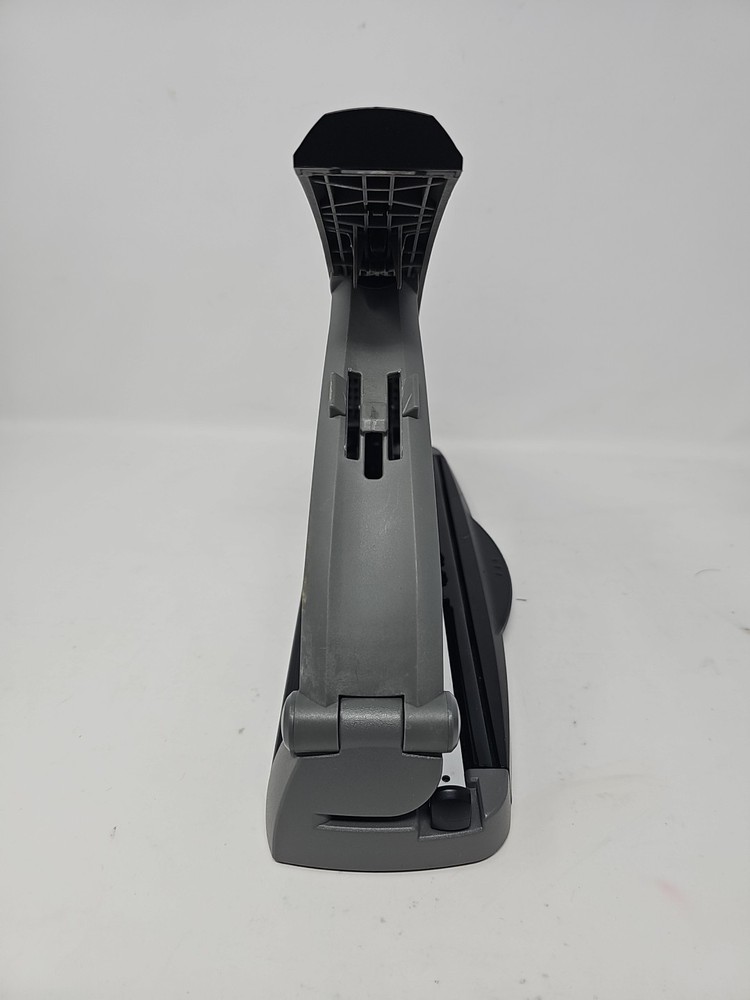Staples Arc System Desktop 11-Hole Punch Model 40836