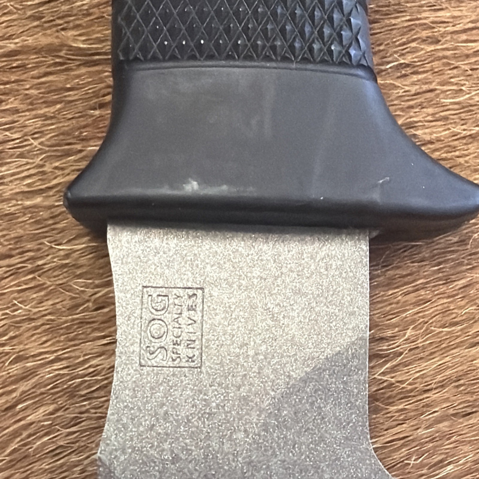 SEKI-JAPAN SOG SEAL PUP SATIN FINISH FIXED BLADE KNIFE