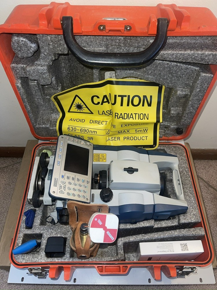 Sokkia SET2X Reflectorless Total Station 2"