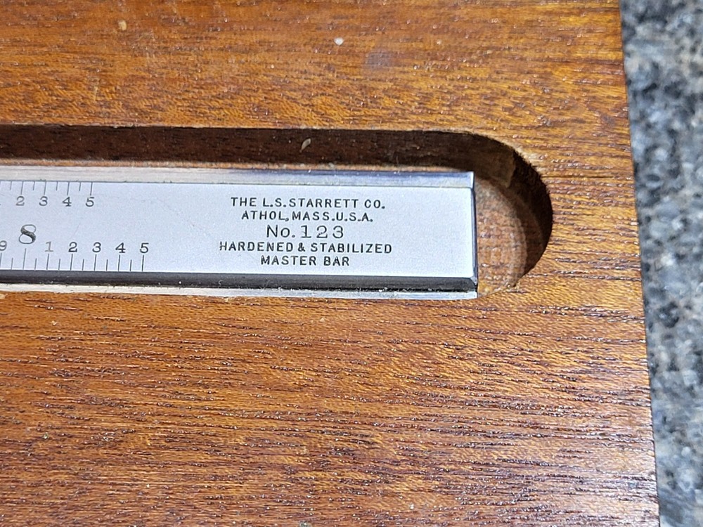 STARRETT 8" VENIER CALIPER NO.123