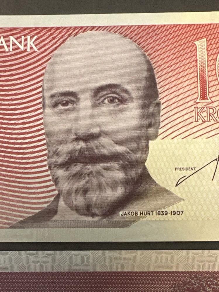 BANKNOTE 2007 ESTONIA Republic 10 KROONI UNC