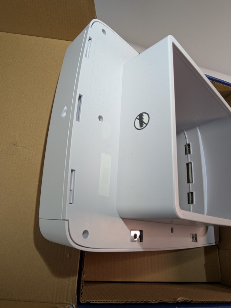 PetSafe SmartDoor Never Rust Connected Pet Door – Medium