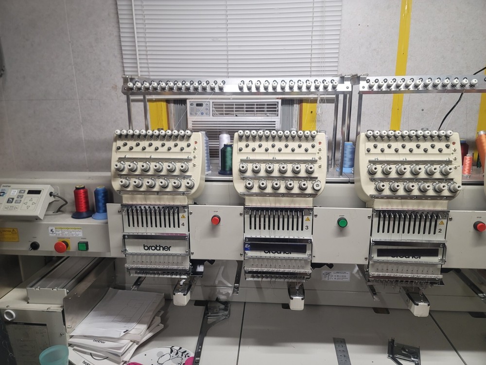 embroidery machine commercial