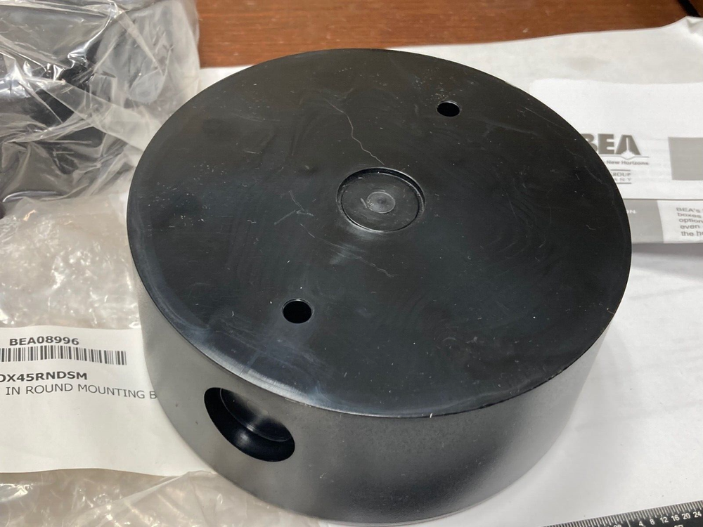 BEA 10BOX45RNDSM, Round Mount Box, Plastic, 4-1/2", New
