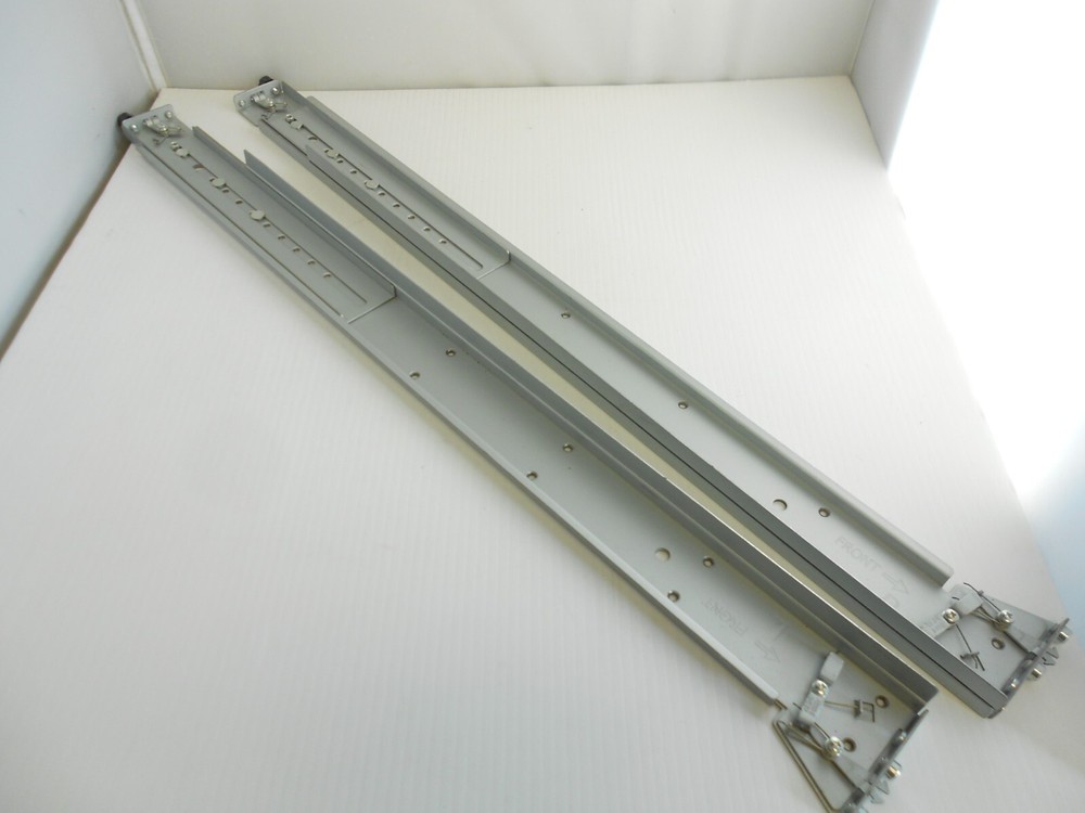 Generic L Bracket Rail Kit Server Storage Adjustable Railkit Netapp 4 Post Rack
