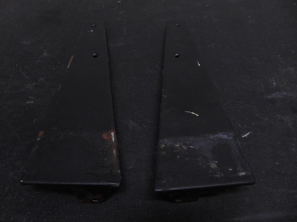 Whirlpool Range RF375PXDW0 End Caps 3187672