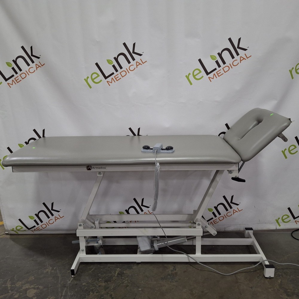 Armedica AM200 Treatment Table