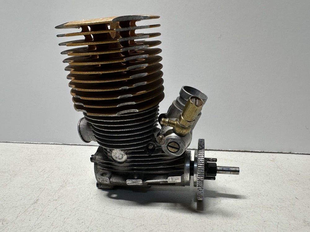 Lamberto Collari Xs .21 Nitro Engine