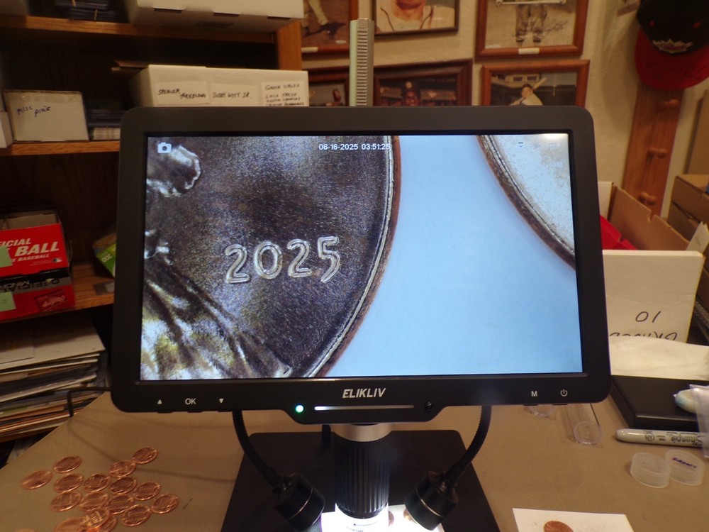 1--2025-P PENNY Uncirculated, Nice Clean Coin Possible Errors.