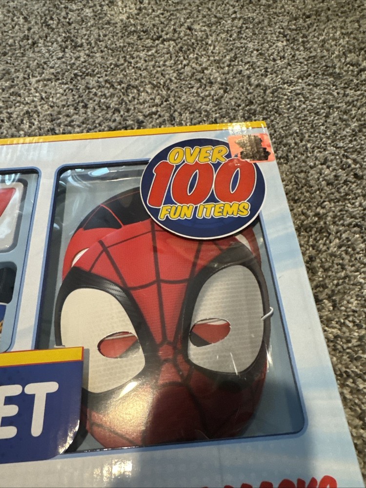 Marvel Spidey Color And Activity Set
