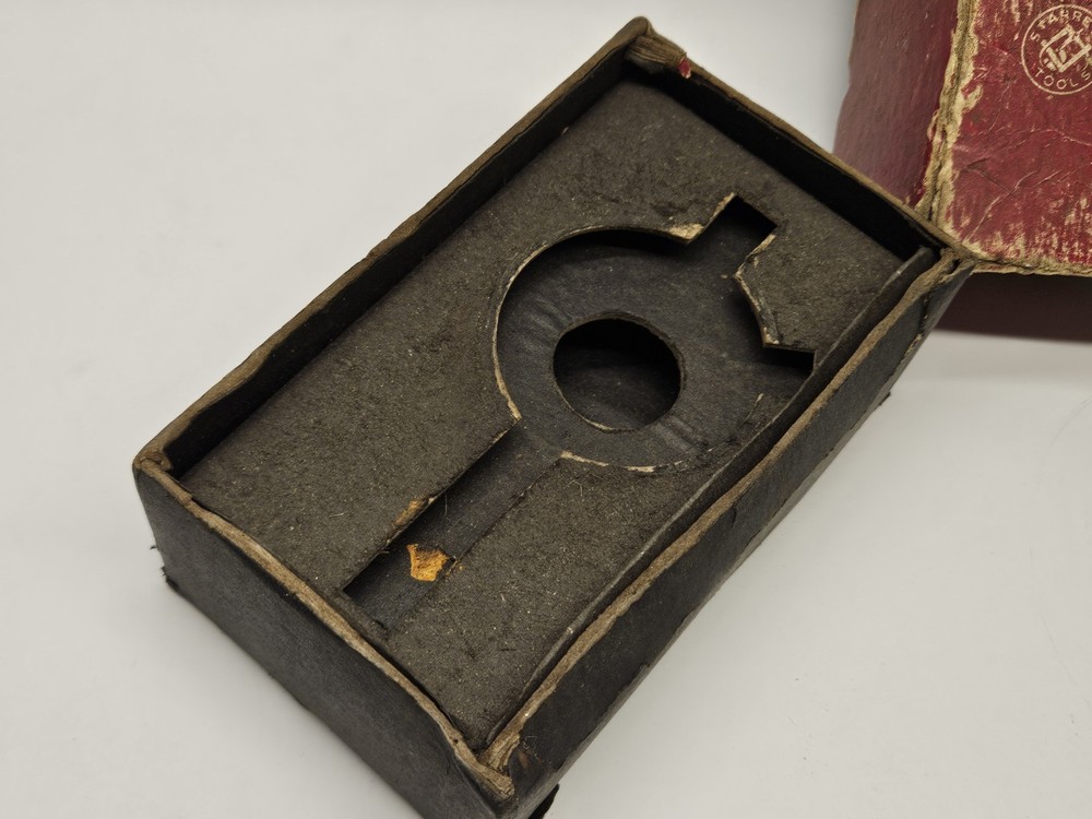 Starrett dial indicator 25-f 0 to 100 (Read Description)