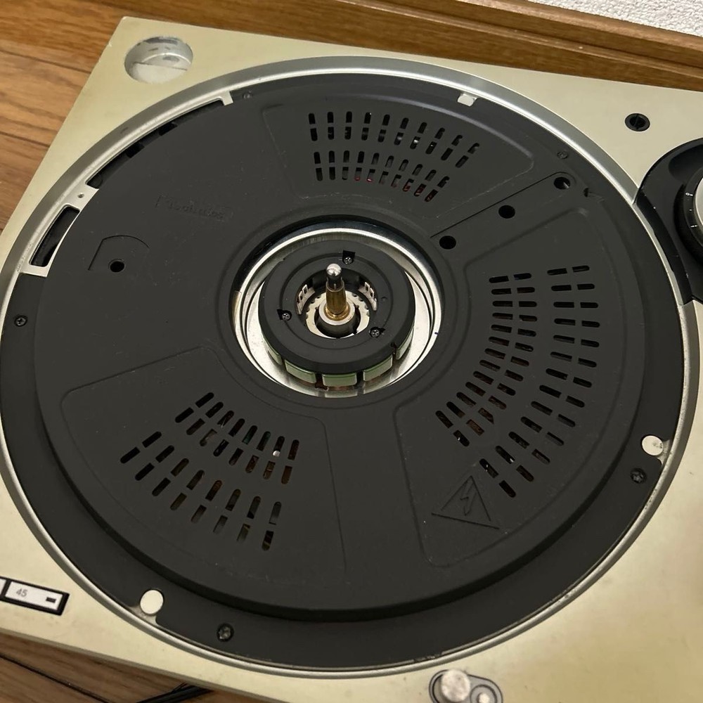 Technics SL-1200MK6 Direct Drive DJ Turntable Record Player Tested Working