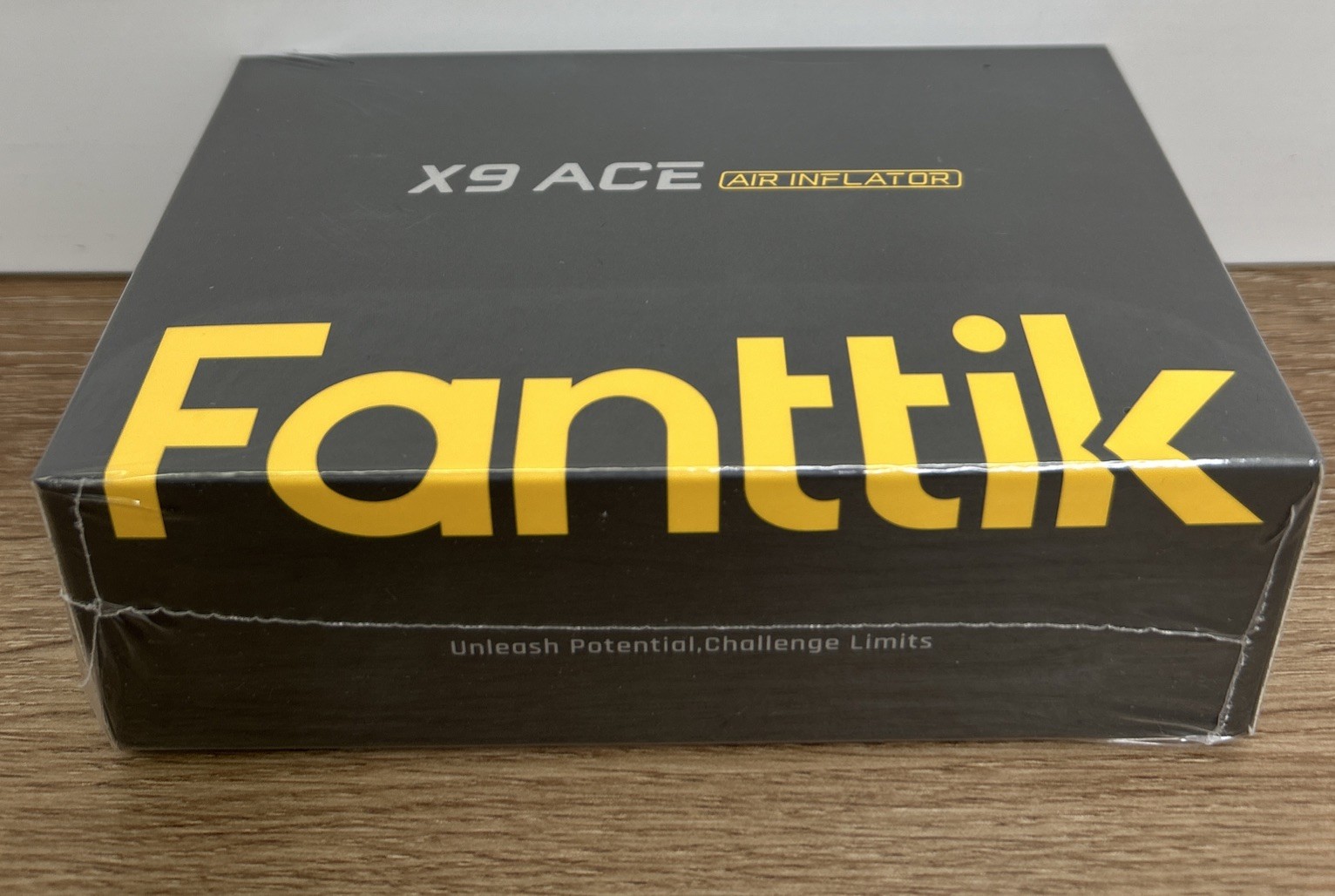Fanttik X9 Ace Mini Bike Pump, 32s Fast Inflate Bike Pump with Gauge, 150PSI