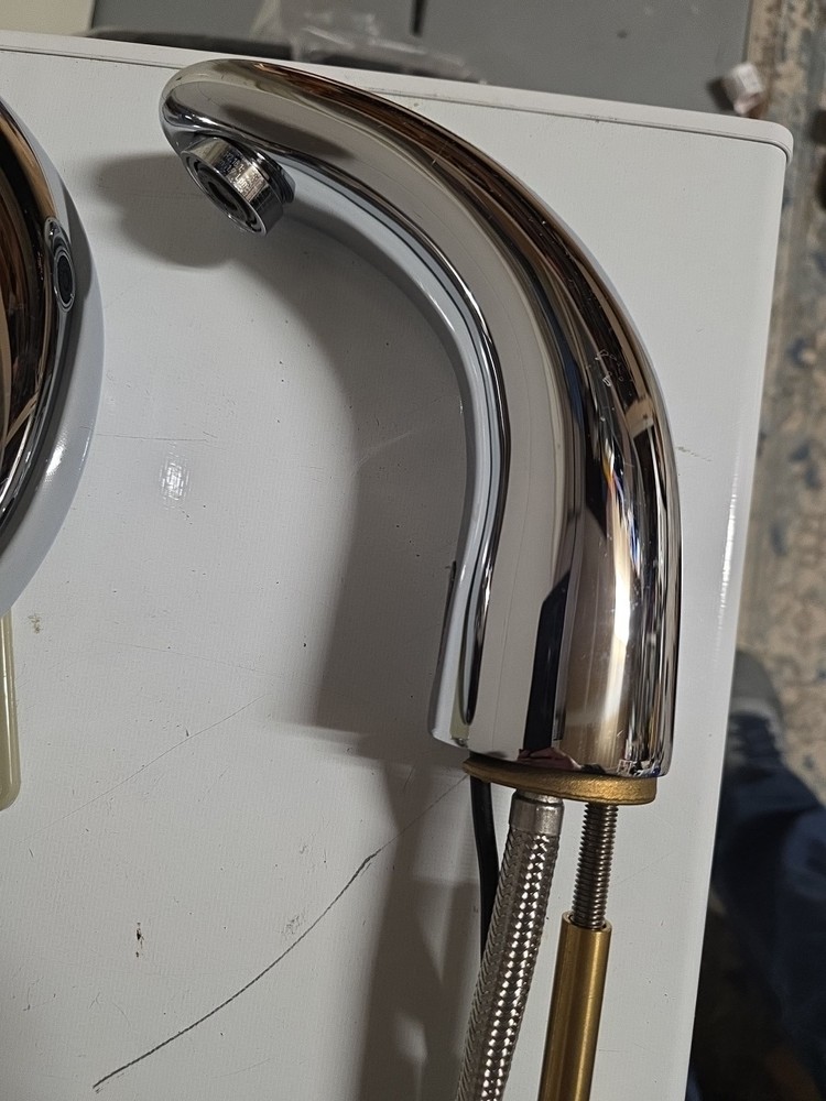Sloan SF2450 sensor Automatic Faucet