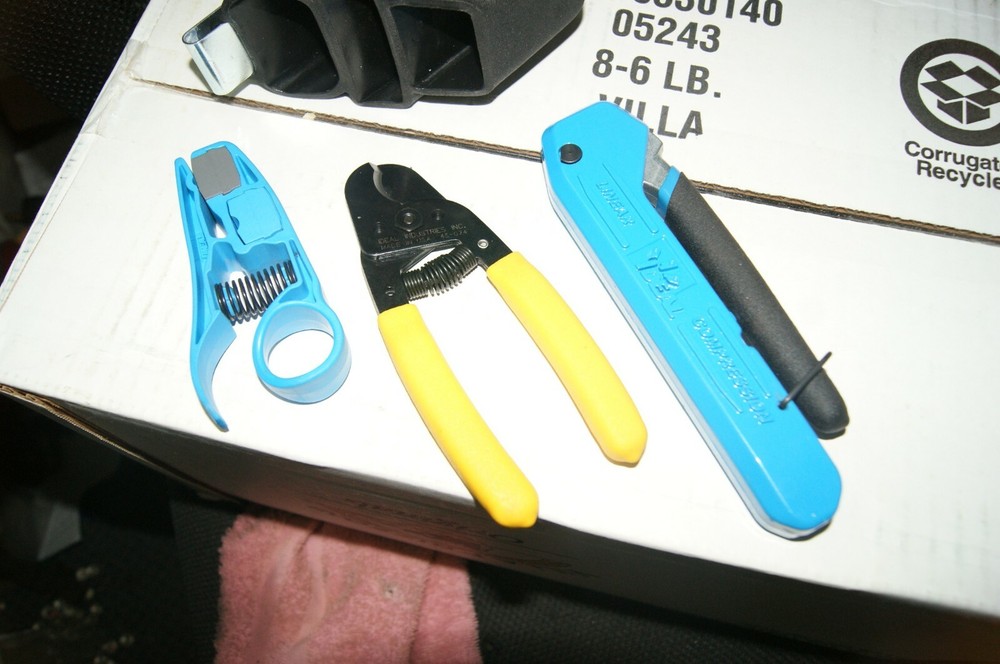 Linear X 3 Compression Hip Electrical Tool Kit Cutting Pliers and Data T-Cutter
