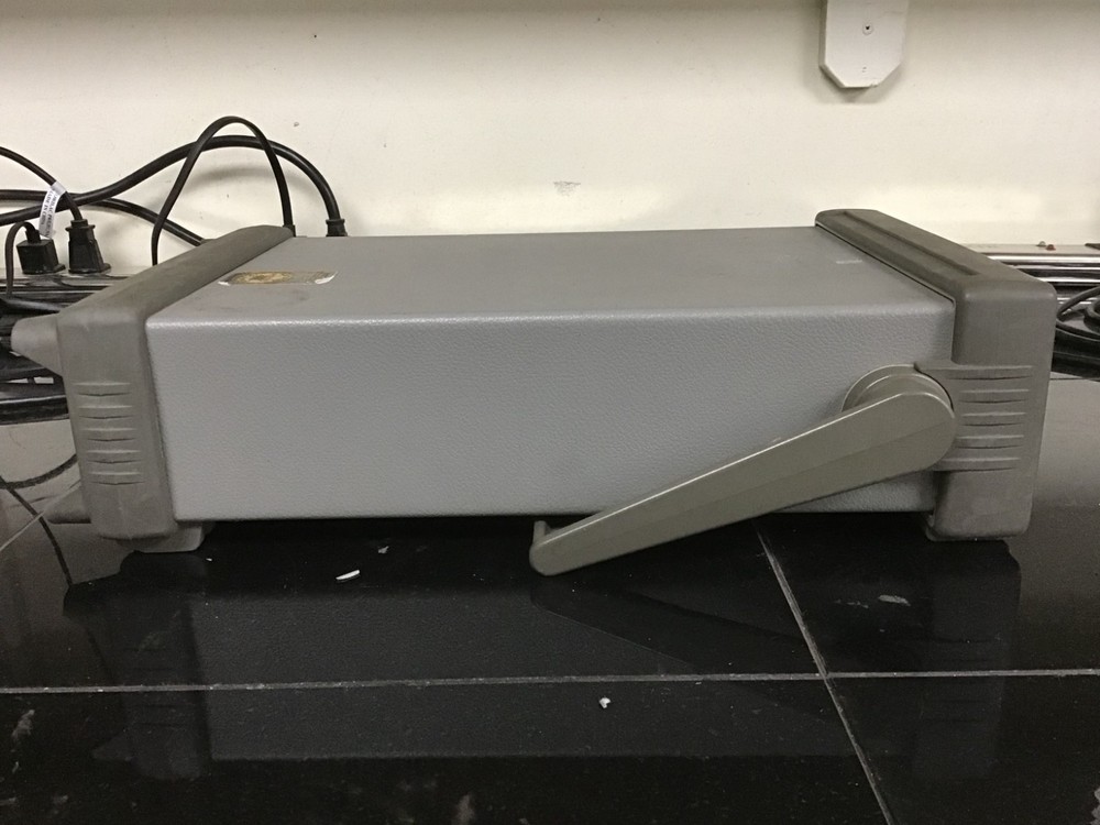 HP 33120A 15MHz Function / Arbitrary Waveform Generator