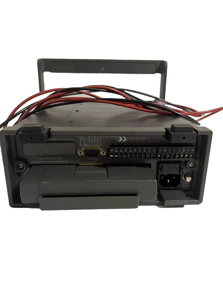 FLUKE HYDRA SERIES II WITH FLUKE 2645A UNIVERSAL INPUT MODULE