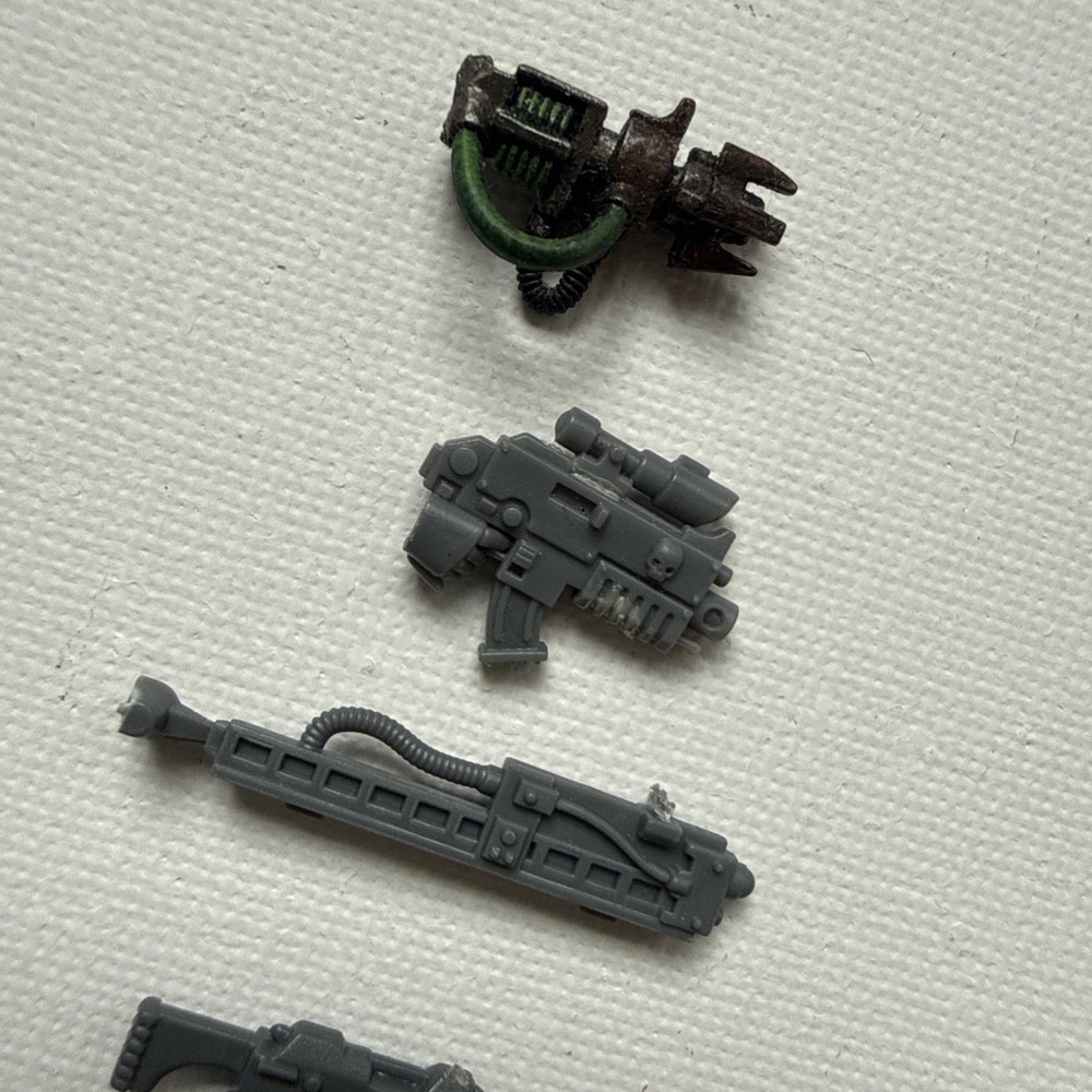 Warhammer 40k Space Marines Arms/Rifles Sets/Spare Bits /A9