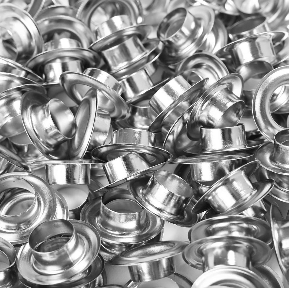 Set of 500 eyelets, for various uses.