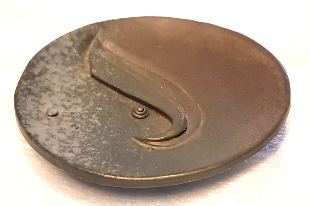 Michele Ann Rigert Art Pottery Dish, 5.75" circumference