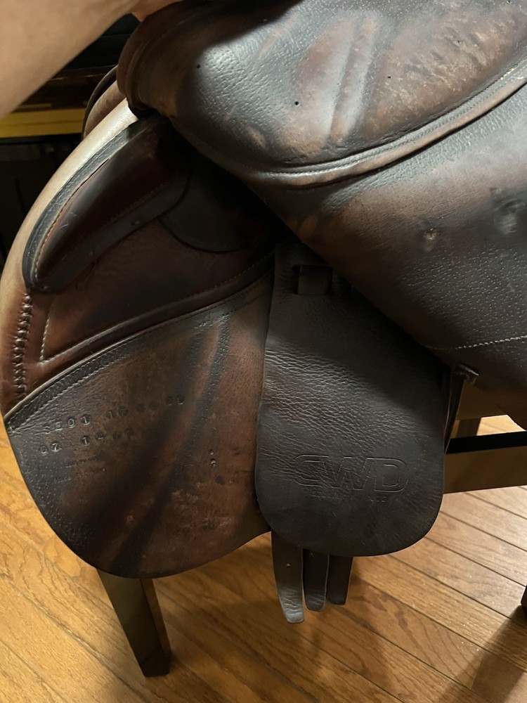 CWD Jump Saddle 17” 2L Flap Medium Tree Brown Leather