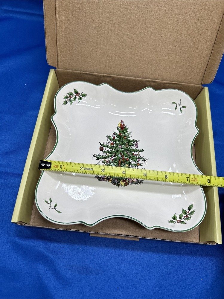 Spode Christmas Tree Fine Earthenware 8 Inch Devonia Tray, Holiday Serving Bowl