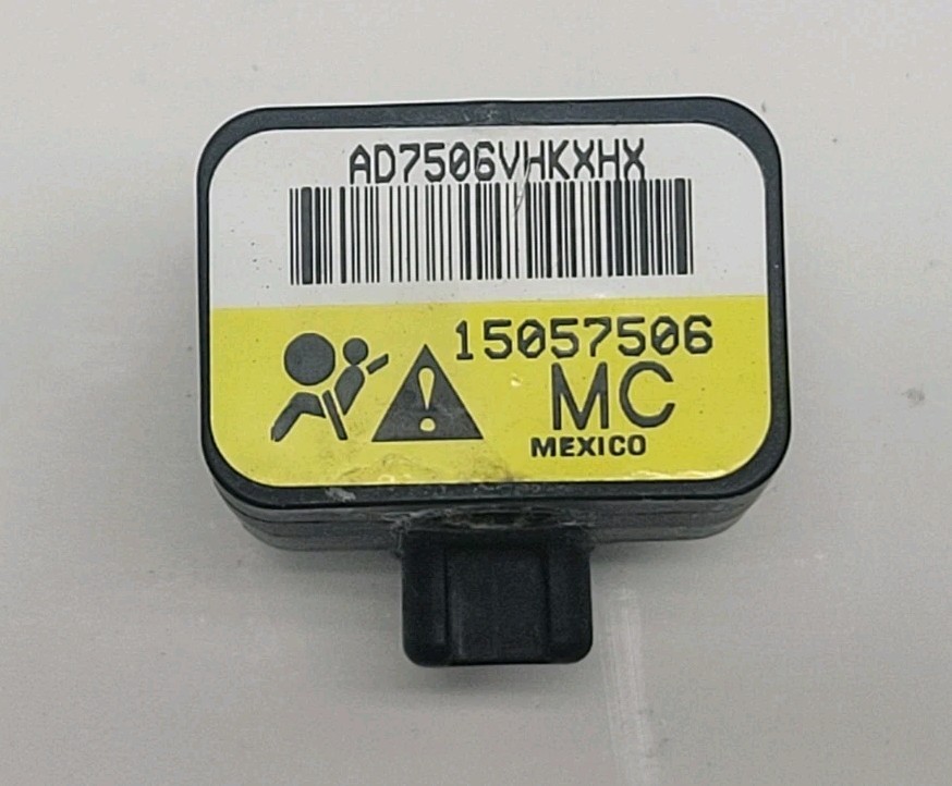 2003 - 2004 Cadillac GMC Chevrolet SRS Front Bumper Sensor 15057506 OEM