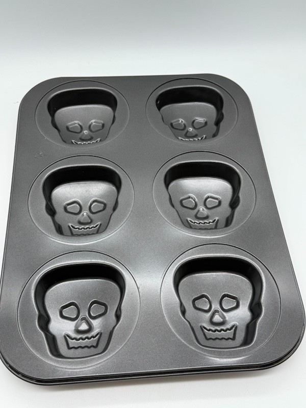 Wilton 6 Cavity Mini Cakes Skeleton Halloween Baking Pan