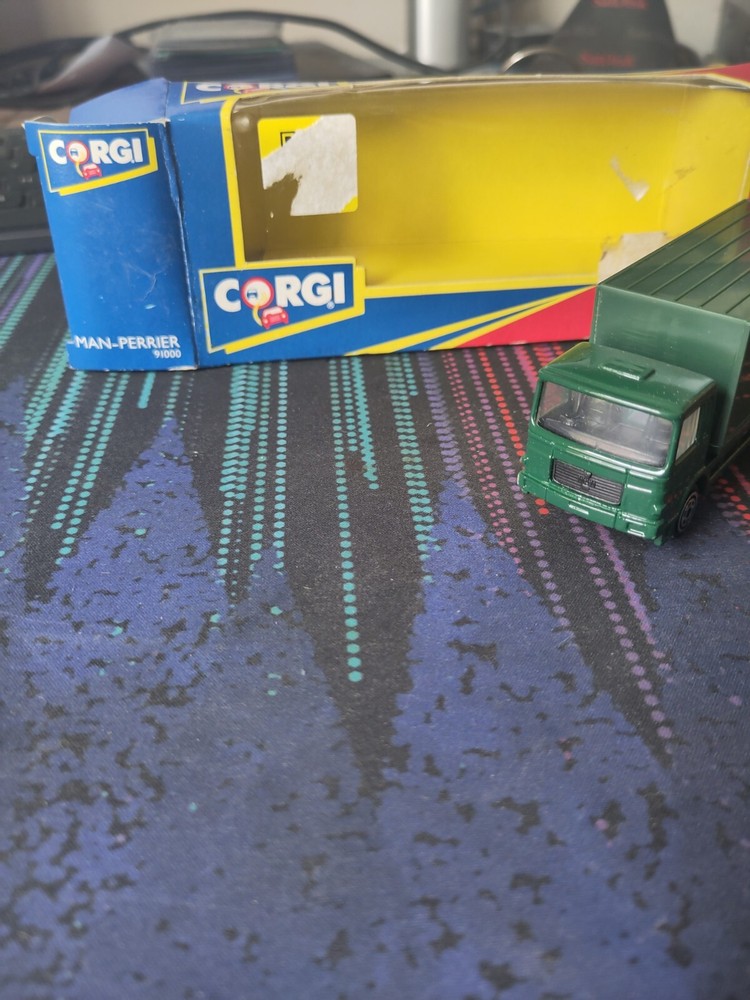 Corgi Man-Perrier Van 91000