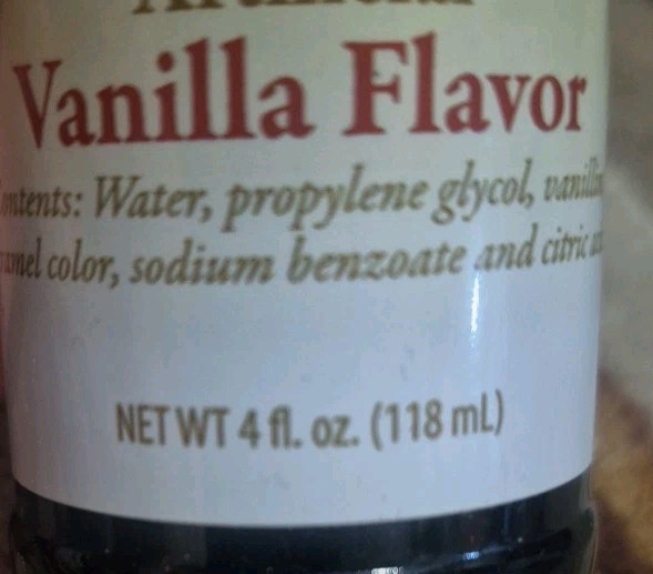 Artificial Vanilla Extract (5 4oz Bottles )