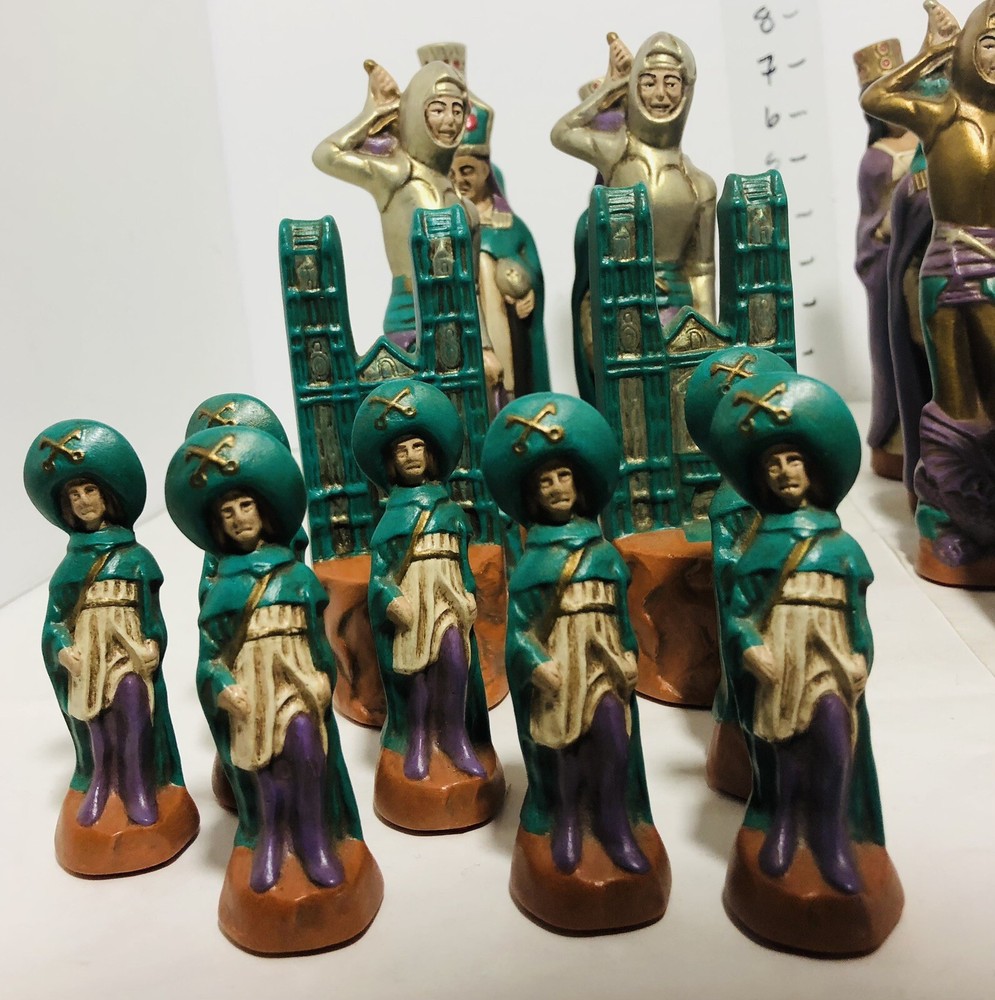 Vintage Hand Painted Chess Figures (29)