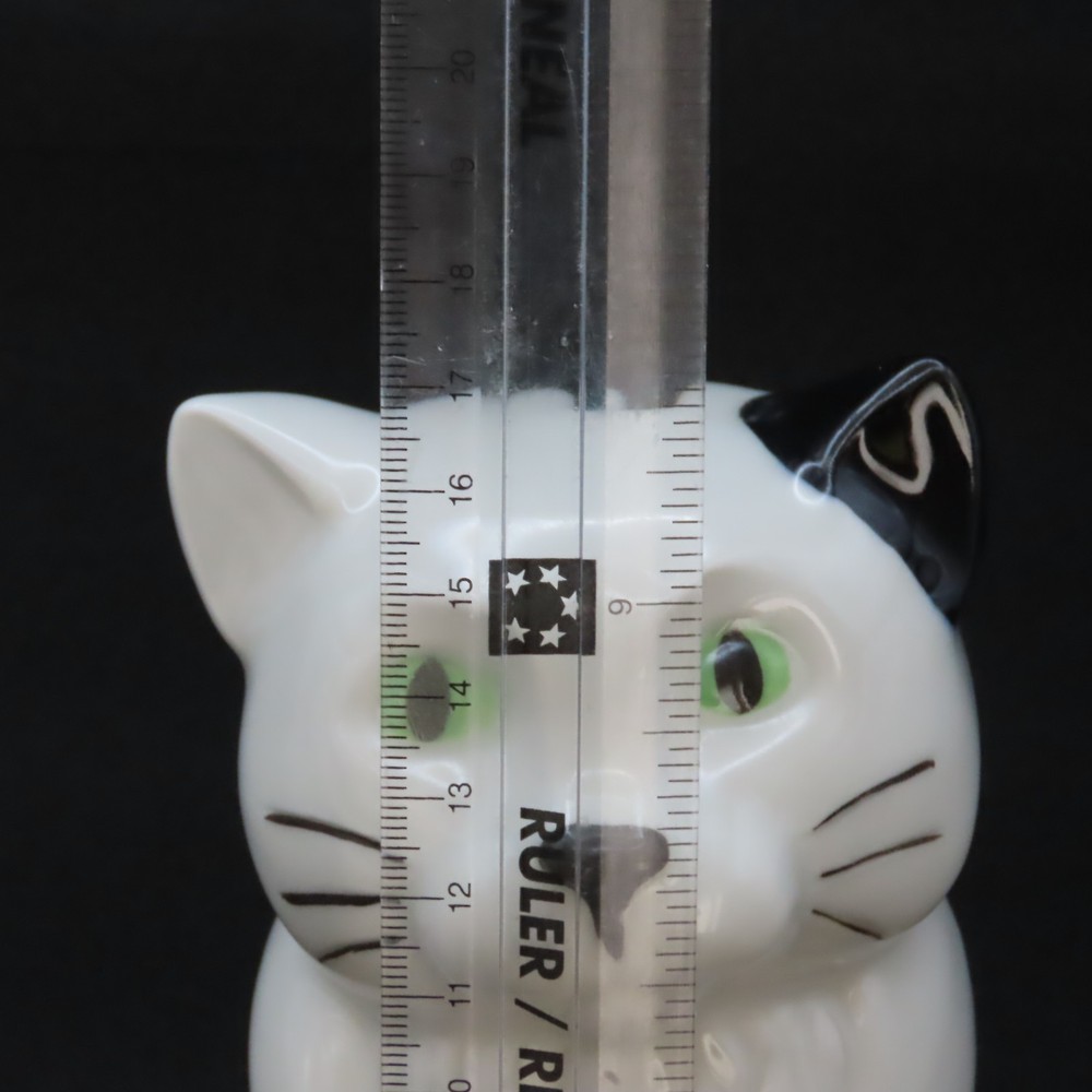 Wade Ceramic Cat Money Box Figurine