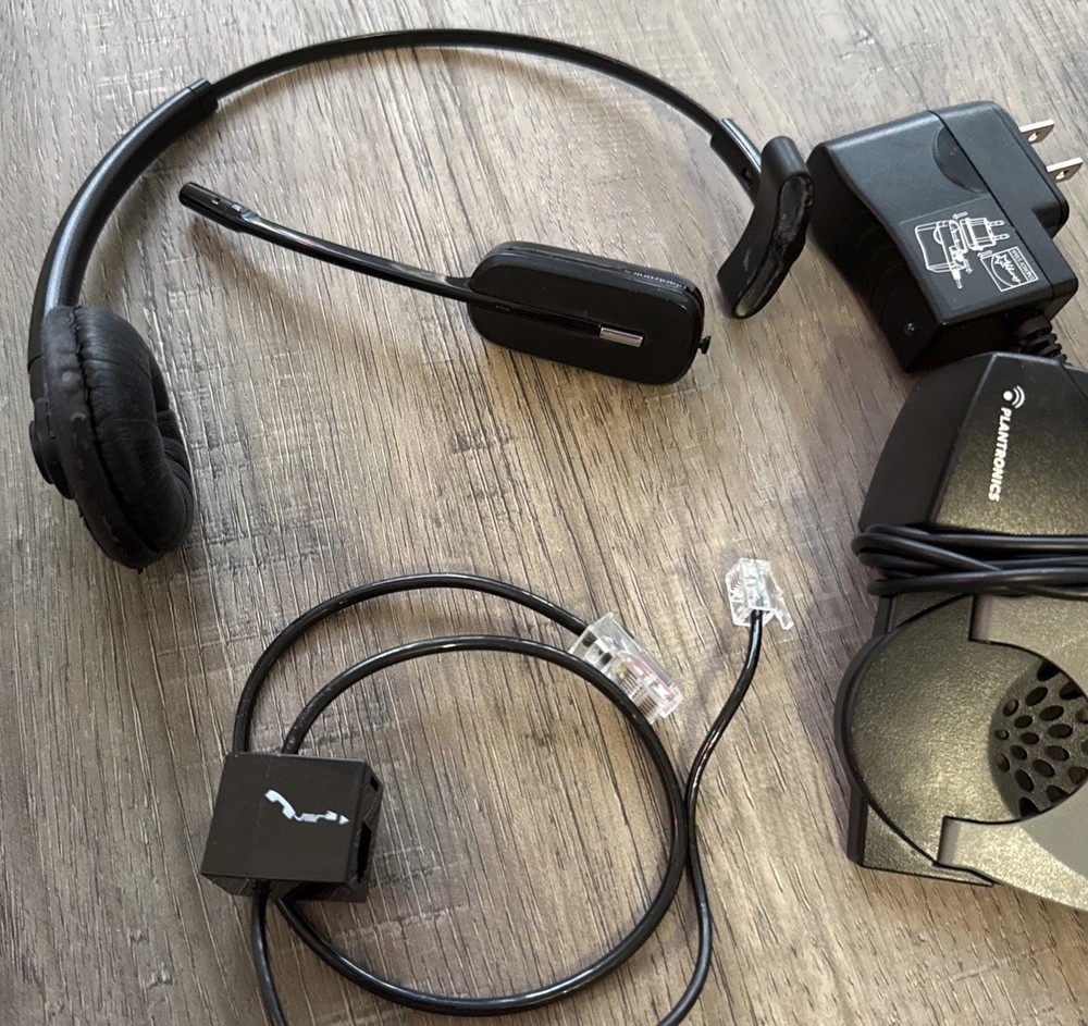 PLANTRONICS WIRELESS HEADSET SYSTEM