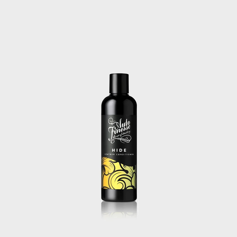 Car leather cleaning kit