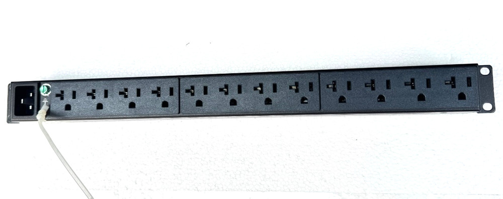 Panduit P12B19M Horizontal Basic Power Distribution Unit